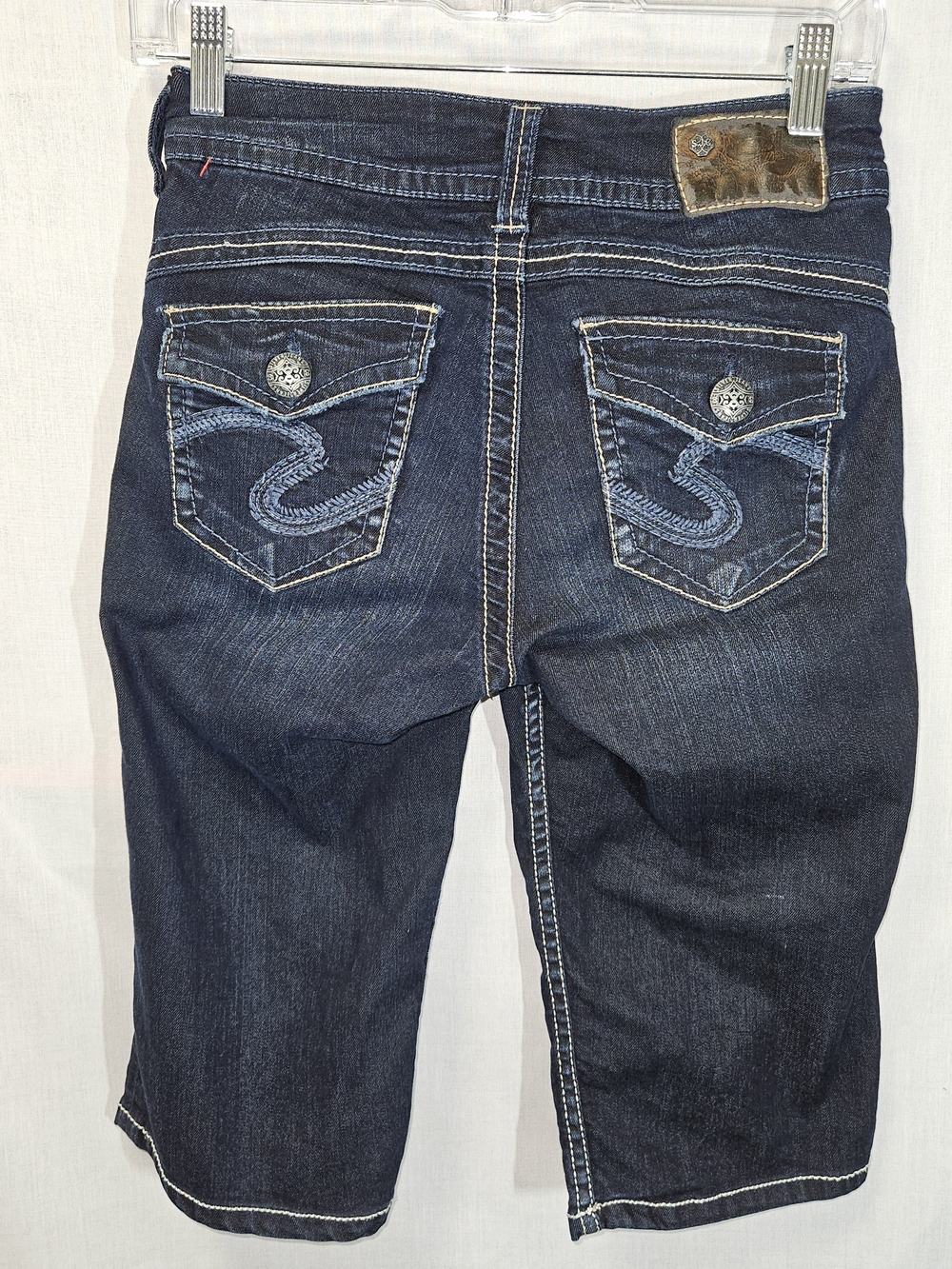 Silver Jeans Suki Rose Surplus Burmuda Cropped Dark Blue Denim Capris W26